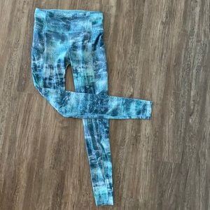 Lululemon Fast & Free